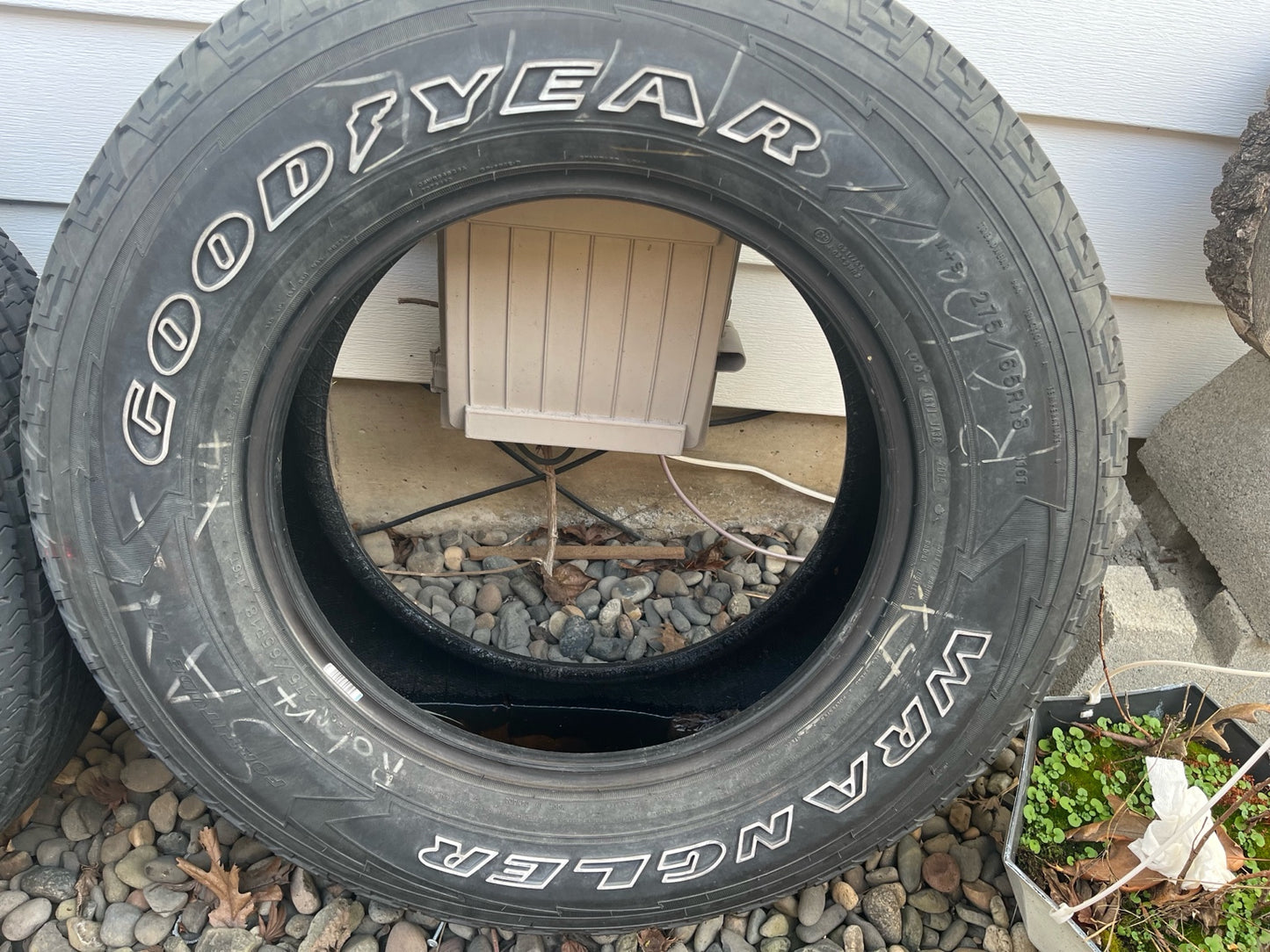 Goodyear Wrangler All-Terrain Tires – 275/65R18 – Set of 4 – 2021 Jeep Wrangler OEM Takeoffs