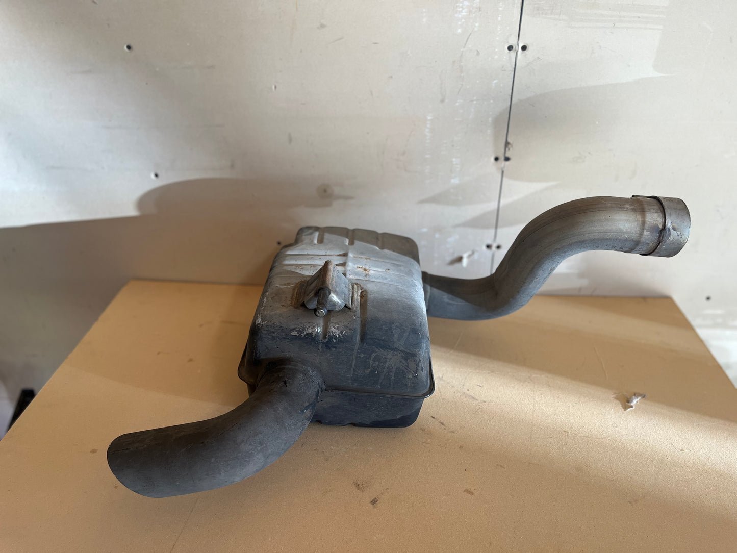 OEM Muffler – 2021 Jeep Wrangler JLU EcoDiesel (3.0L) 4k Miles